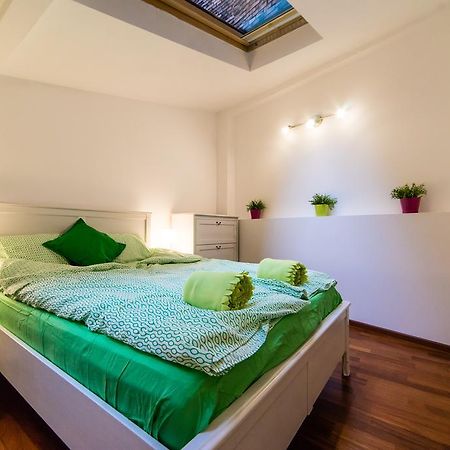 Quiet & Cosy Apt In The Heart Of Old Cracow Apartment คราคูฟ ภายนอก รูปภาพ